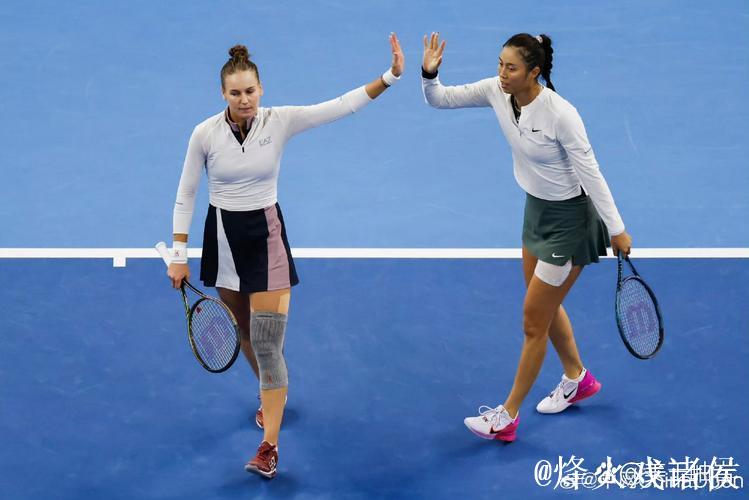 中网高芙穆霍娃会师女单决赛 詹皓晴组合女双争冠